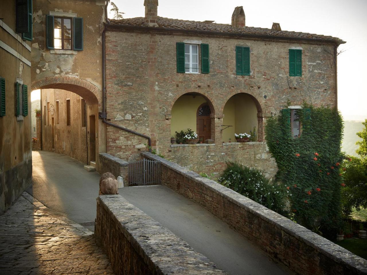 Borgo Lucignanello Bandini Villa San Giovanni d'Asso Exterior photo